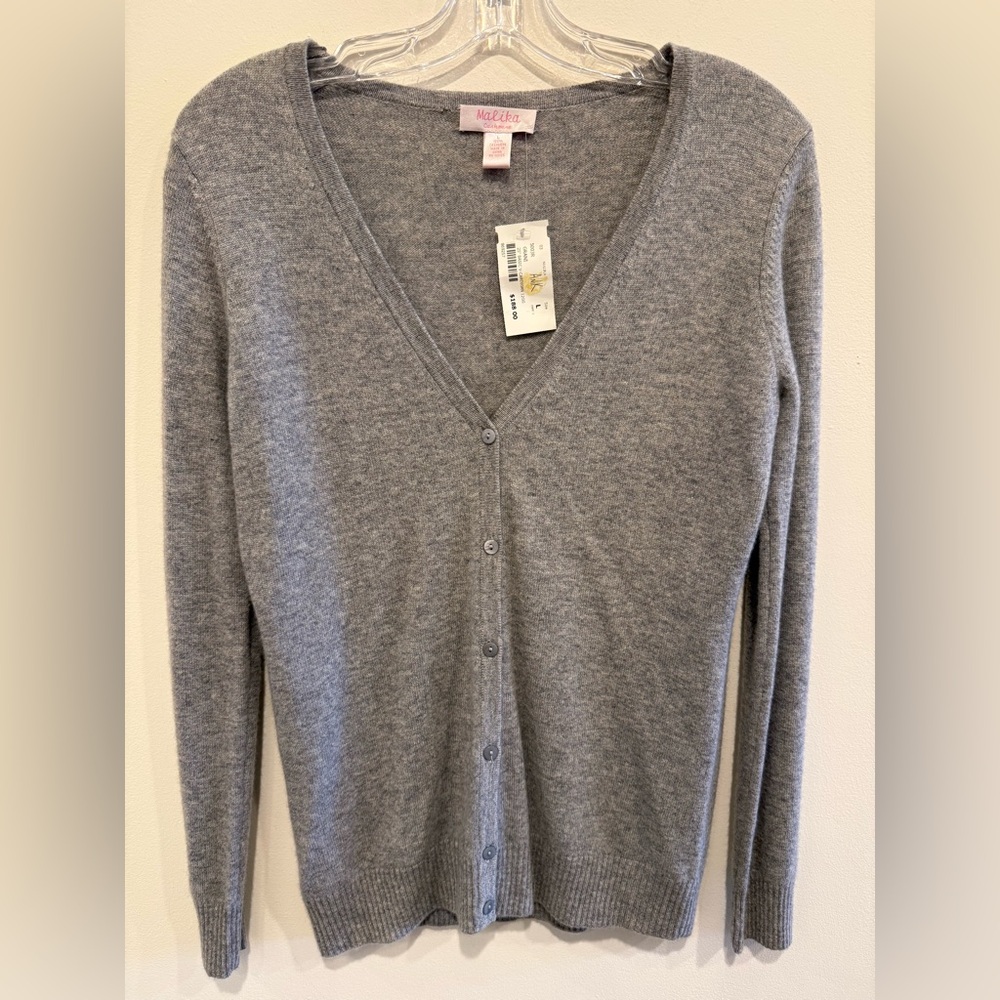 Malika 100% Cashmere Gray Cardigan – Classic & Luxurious